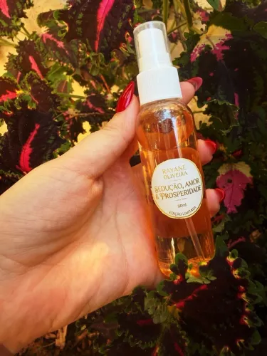 PERFUME POMBAGIRA SEDUÇÃO E PROSPERIDADE