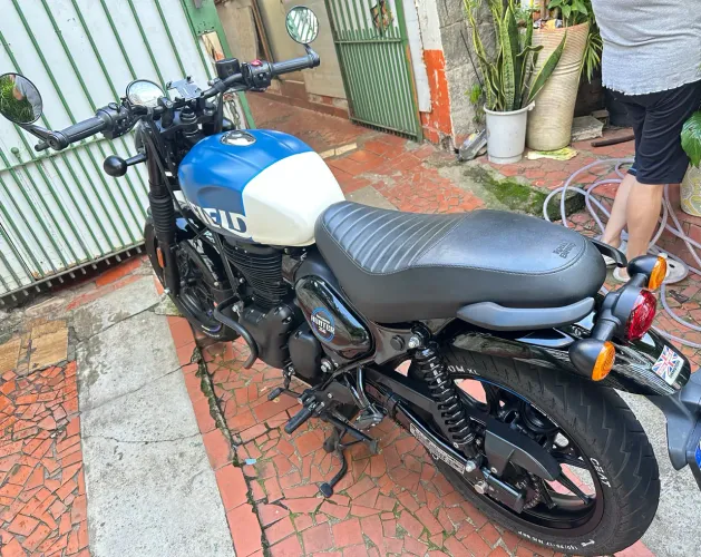 Moto zerada, pra quem tem bom gosto !