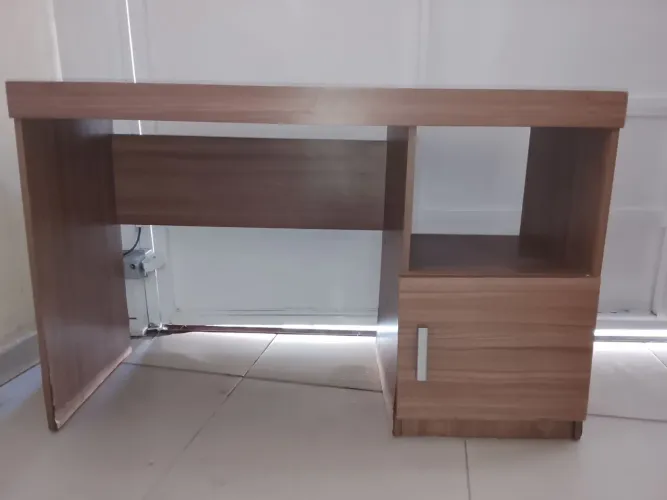 Escrivaninha Mesinha Computador Quarto Escritório 