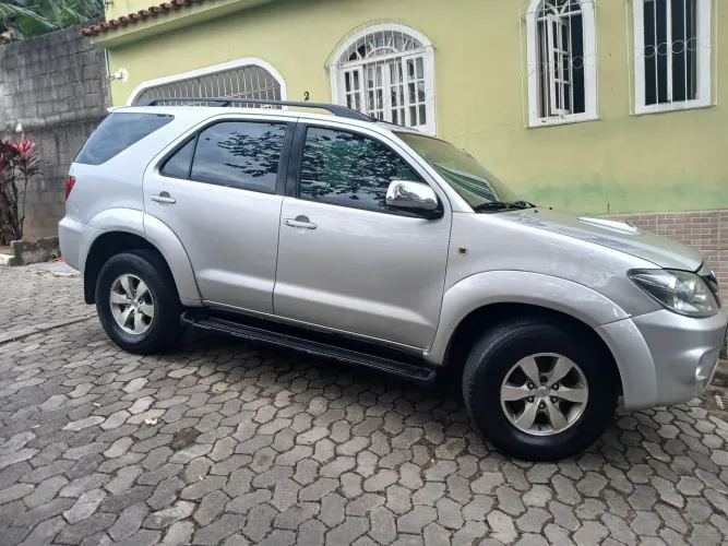 Toyota Hilux SW4 SRV D4-d 4X4 3.0 TDI Dies. AUT 2006