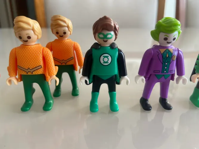 Troca Playmobil e Patrulha - Kinder Ovo