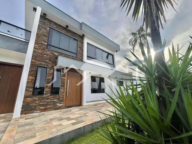Casa Alto Padrão Piscina Bom Retiro Joinville