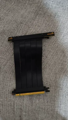 Cabo rise PCIE 4.0 preto