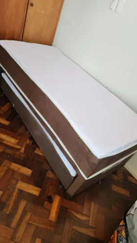 Box com auxiliar de mola levo hoje