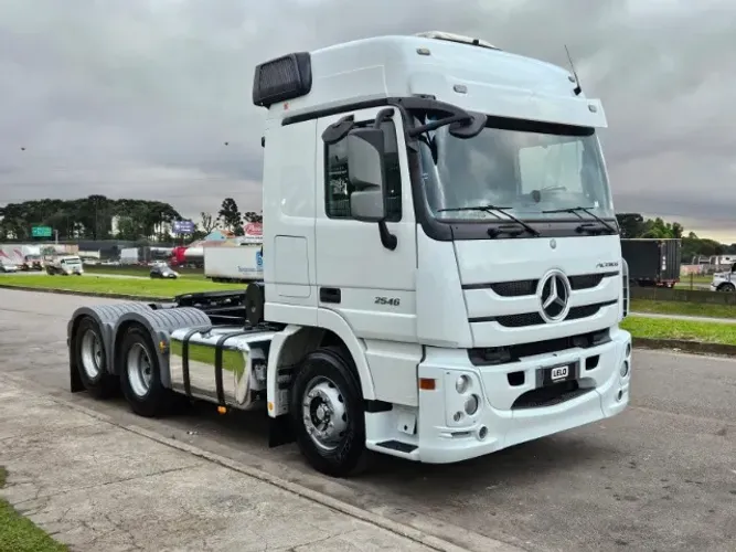 Mercedes Benz Actros 2546 6x2 Ano 2019 Automático Baixo KM- Plano de manutenção Mercedes