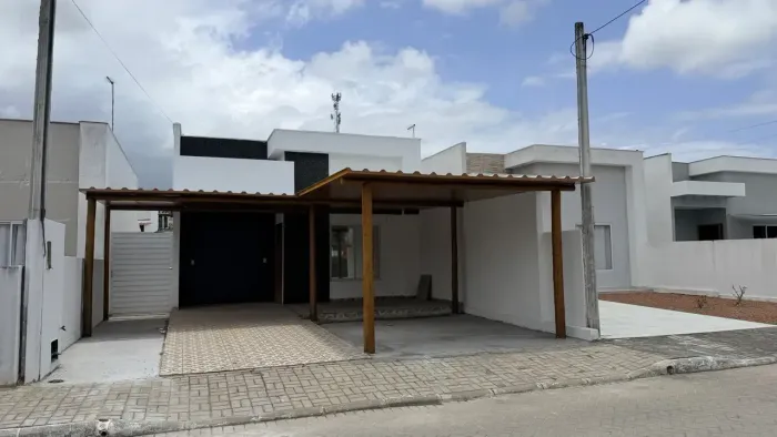 Casa Nova à Venda em Marechal Deodoro, 3 Quartos, Próxima à Praia do Francês AL