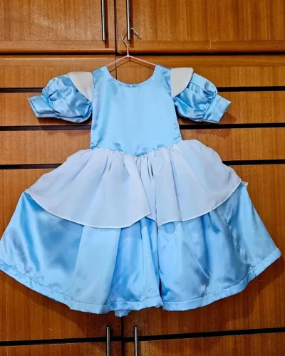 Vestido princesa / Fantasia Cinderela azul e branco