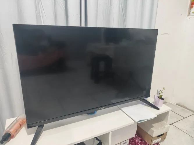 Smart TV 32 Aiwa Android HD WiFi Borda Ultrafina HDMI USB Netflix YouTube