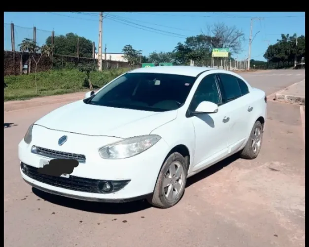 Renault Fluence Sed. Dynamique 2.0 16V Flex Mec. 2013