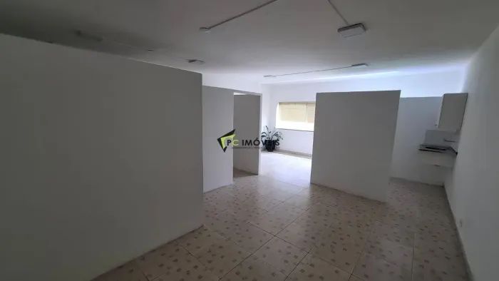 Sala Comercial pra Locação na Vila Palmeiras com42m2
