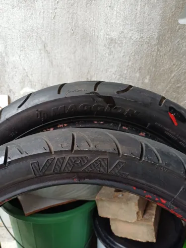 Pneu Vipal 110/70-17 Pneu Maggion 140/70-17 Para cb twister 250 Fz25