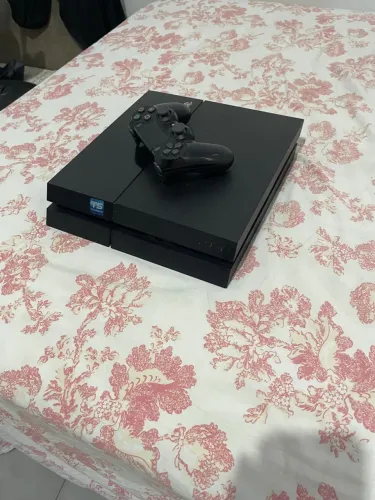 Playstation 4Fat 1Tb