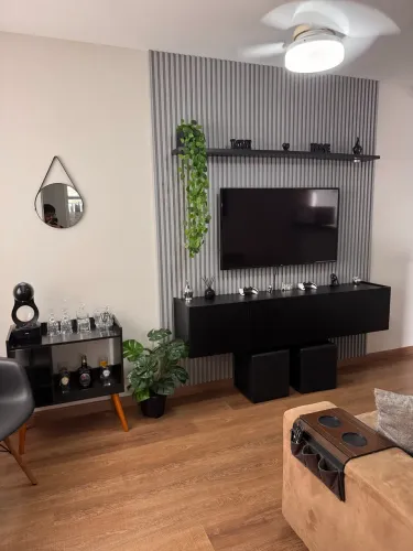 Dividi-se aluguel de apartamento (CAMPOLIM)