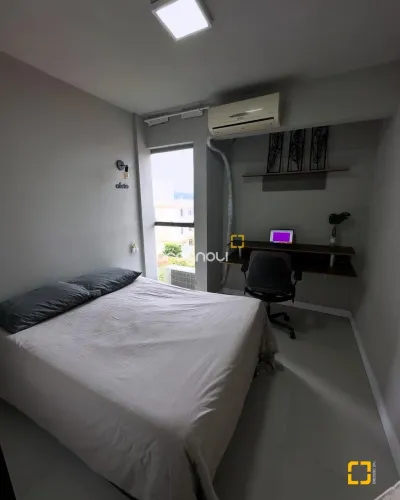 Apartamento à venda com 1 dormitório em Coqueiros - Florianópolis.