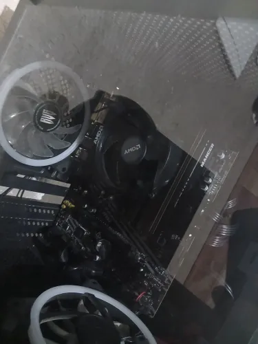 Vende-se pc muito bom