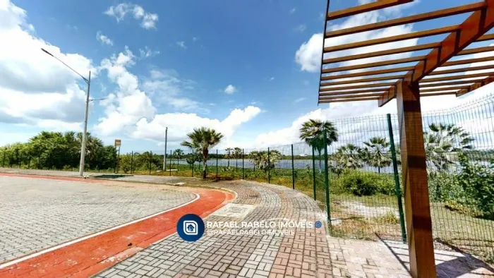 Terreno com 300² à venda no bairro Coaçu