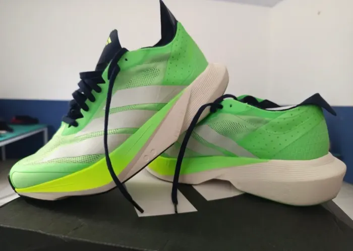 TÊNIS ADIDAS ADIZERO DRIVE RC