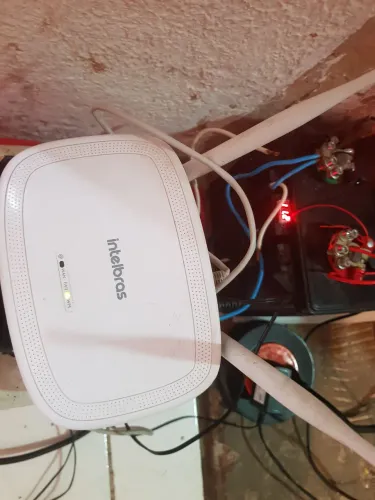 Roteador Intelbras 2 antenas