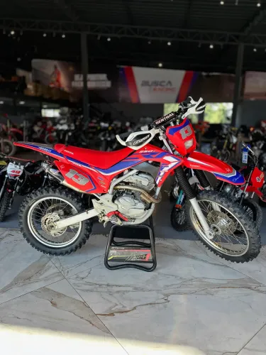 Honda CRF 250F ano 2024