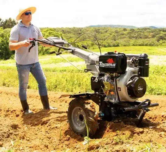 Motocultivador diesel Toyama TDT135R8-XP