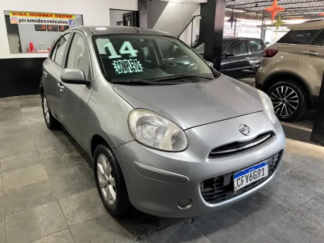 Nissan March SV 1.6 16V Flex Fuel 2014