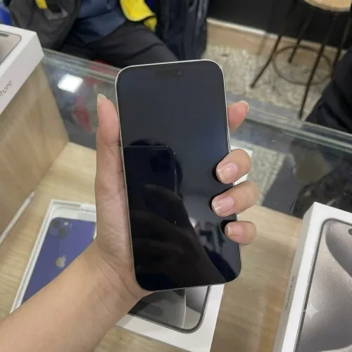 iPhone 15 pro Max 2.450 me chame no WhatsApp *9