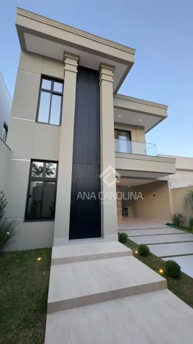 Casa Neo Clássica à Venda no Bairro Ibituruna