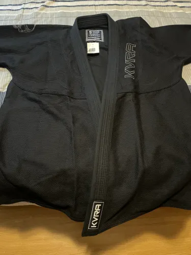 KIMONO KVRA A3 IRON BLACK NOVO