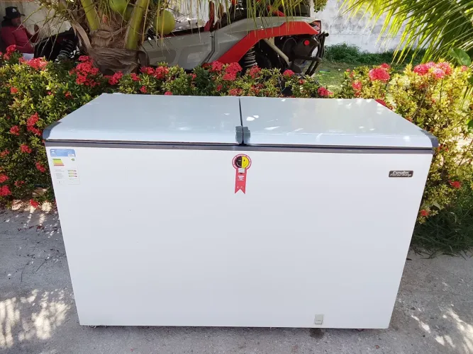 Freezer horizontal 1800 Pix cartão parcelo Pix entrego  