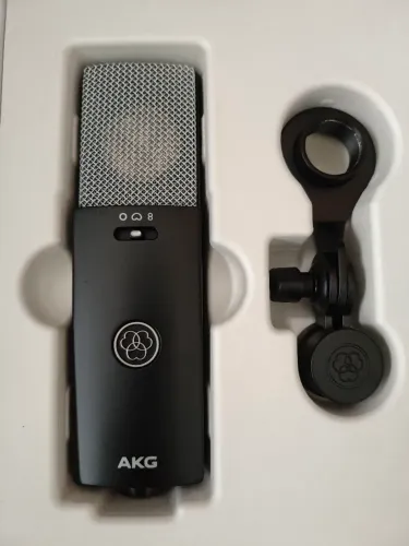 AKG C114 Microfone Condensador Profissional Tripolar Novíssimo!