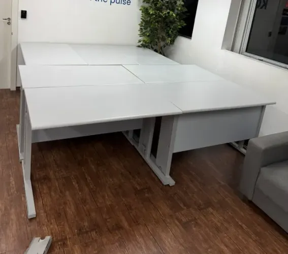 Mesa para Impressora e Equipamentos