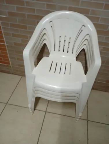 Cadeira reforçada 4 cadeiras