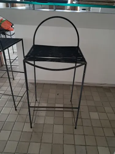 4 Banquetas altas ferro e corda pvc