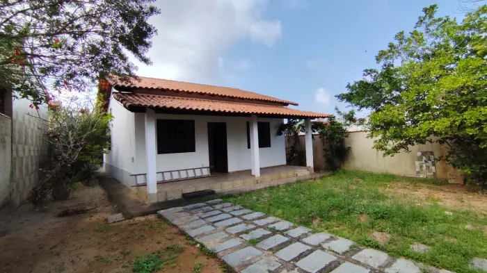 Casa à venda na Rua Roberto Morlan Augusto, Jardim Atlântico Leste (Itaipuaçu), Maricá - R
