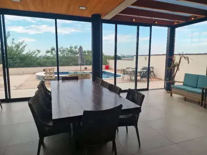 Imóvel para aluguel com 535 metros quadrados com 4 quartos Urbanova | São José dos Campos/