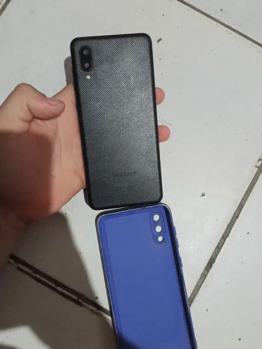 Vendo esse celular 