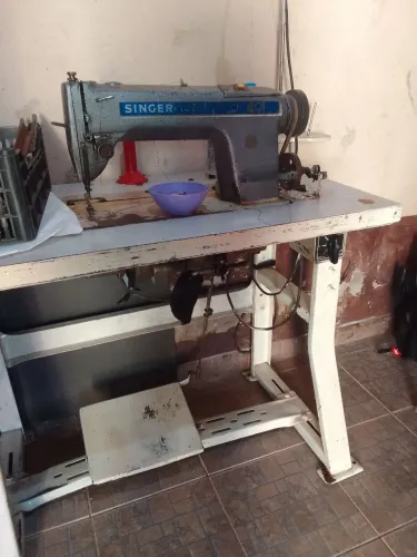 Máquina costura SINGER industrial reta precinho