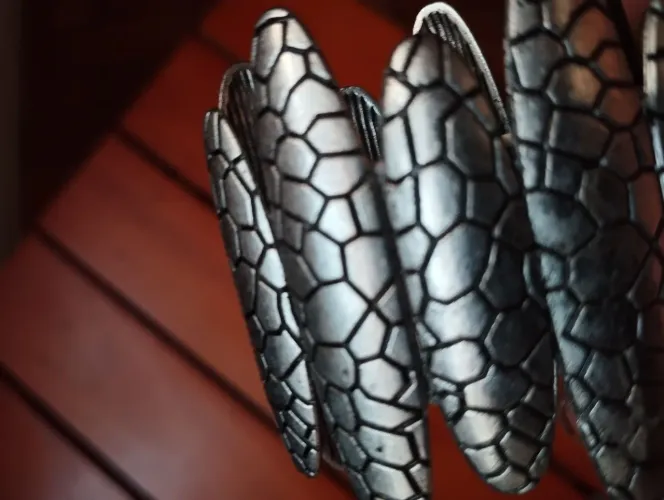 Bracelete em metal