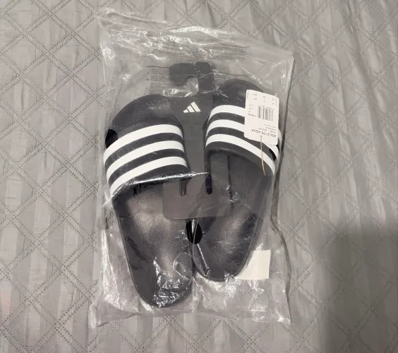 Sandália da adidas