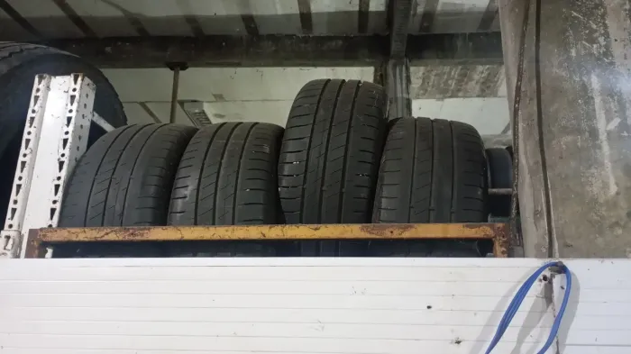 Kit Pneus aro 15