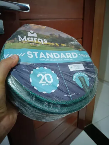 Mangueira de 20m nova lacrada acompanha bico e conector disponível