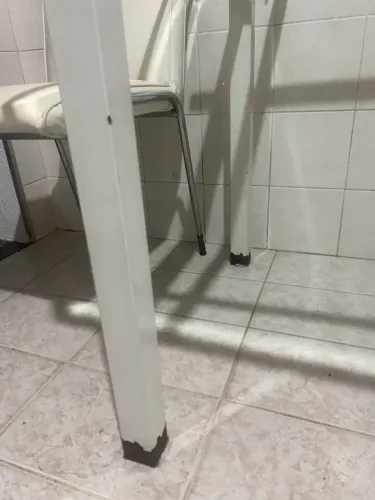 Mesa de jantar 4 lugares 