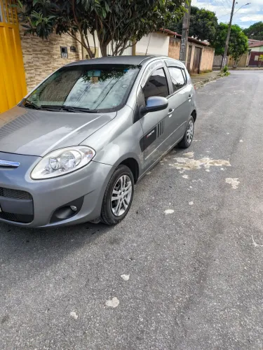 Fiat Palio Attractive 1.0 EVO Fire Flex 8V 5P 2014