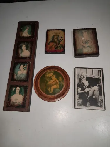 Cinco mini quadros antigos