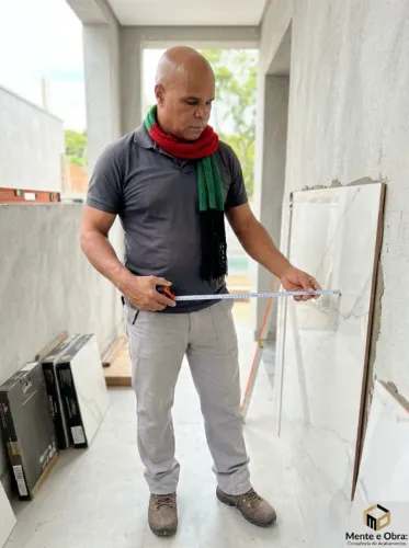 Título do Anúncio: Consultoria Técnica de Obras e Acabamentos - Evite Erros e Desperdício