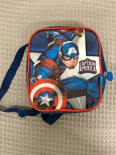 Lancheira Escolar Capitão América