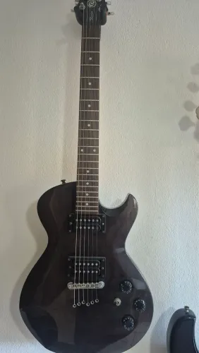 V/T guitarra cort zenox (troco por cel de meu interesse)