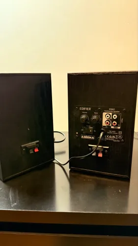 Edifier R980T