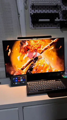 Alienware 27? - resolução 2k - 180HZ