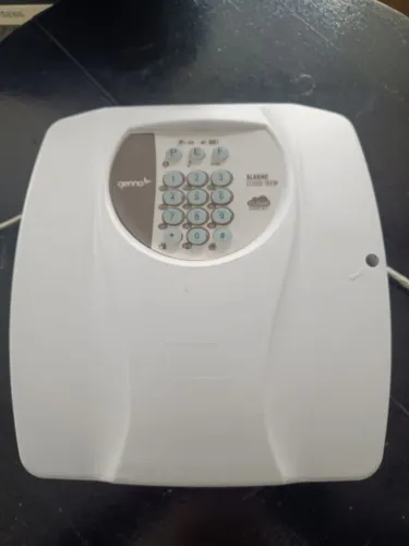 Vendo Central Alarme Genno Cloud 10 Ip Wi-Fi com bateria funcionando.